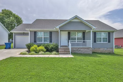 301 Amelia Dr, Manchester, TN 37355