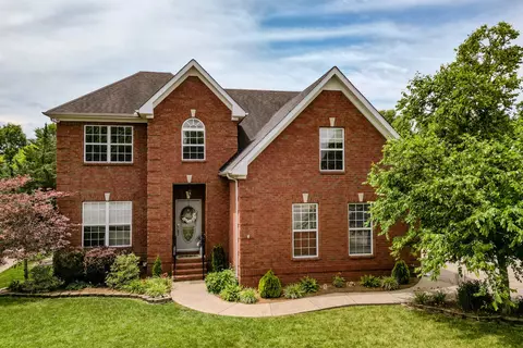 5419 Saint Ives Dr, Murfreesboro, TN 37128