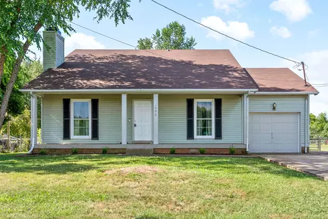 606 Pembrook Pl, Clarksville, TN 37042