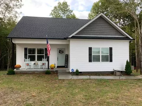 1235 Harmon Springs Rd, Dickson, TN 37055