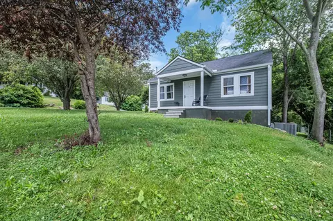 1701 Rayburn Ave, Columbia, TN 38401