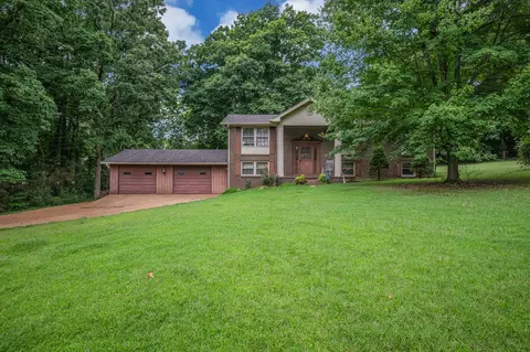 121 Rouse Rd, Dickson, TN 37055