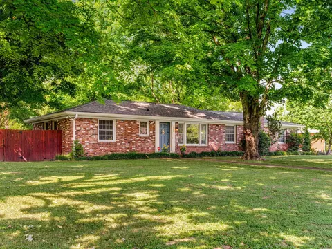 906 Havenhill Dr, Nashville, TN 37217
