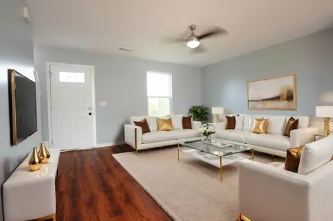 265 Hollandale Rd E, La Vergne, TN 37086