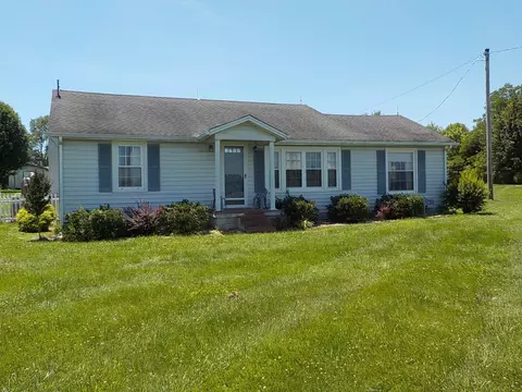 1440 Red Boiling Springs Rd, Lafayette, TN 37083