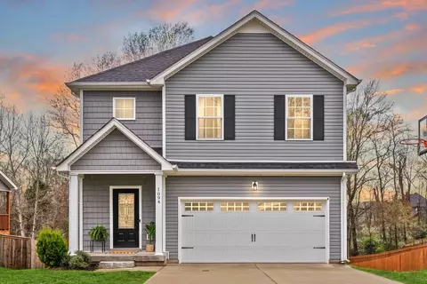 1094 Spicer Dr, Clarksville, TN 37042
