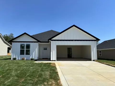 2069 Michael Dr, Springfield, TN 37172