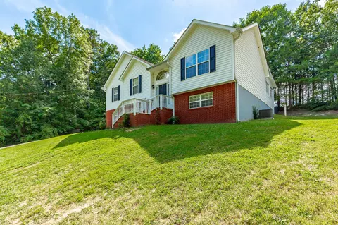 Exterior - 210 Gilbert Rd, Ringgold, GA 30736 photo 3 of 14