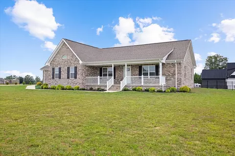 261 Jon Frank Dr, Mount Pleasant, TN 38474