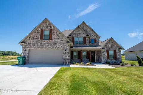 1001 Southern Hills Dr, Milan, TN 38358