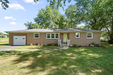 114 Jennings Ln, Smithville, TN 37166