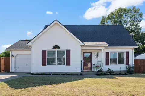 105 Standing Rock Ct, Smyrna, TN 37167