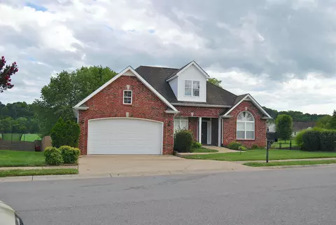 873 E Accipiter Cir, Clarksville, TN 37043