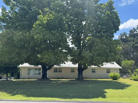 1876 Old Smithville Rd, Mcminnville, TN 37110