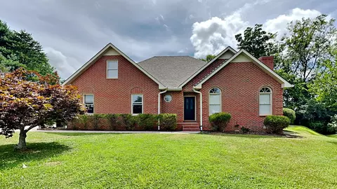 255 Inverness Dr, Murfreesboro, TN 37129