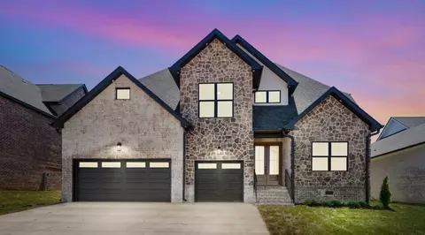 521 Foxglove Ln, Clarksville, TN 37043