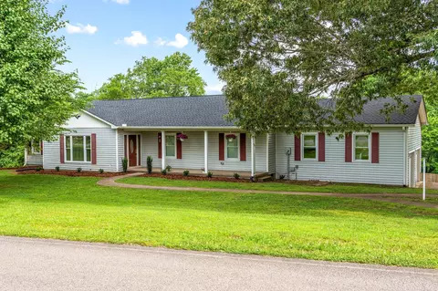 1001 Ervin Pace Rd, Chapmansboro, TN 37035