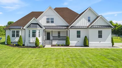 4456 William Woodard Rd, Springfield, TN 37172