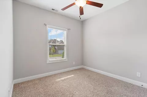 Bedroom - 339 Brandywine Ln, Springfield, TN 37172 photo 2 of 5