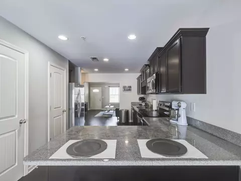 Kitchen - 4013 Commons Dr, Spring Hill, TN 37174 photo 3 of 3