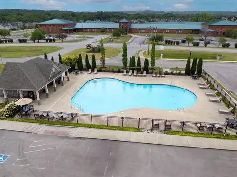 Exterior - 4013 Commons Dr, Spring Hill, TN 37174 photo 11 of 12