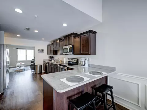 Kitchen - 4013 Commons Dr, Spring Hill, TN 37174 photo 2 of 3