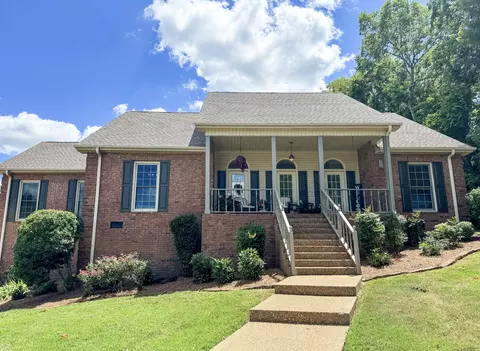 2016 New Market Ave, Lebanon, TN 37087
