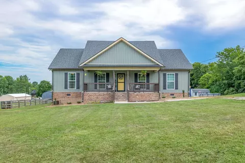 138 E Hill St, Cornersville, TN 37047