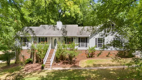 1245 Hartsfield Dr, Columbia, TN 38401