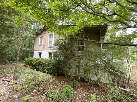 268 Atlanta Ave, Menlo, GA 30731
