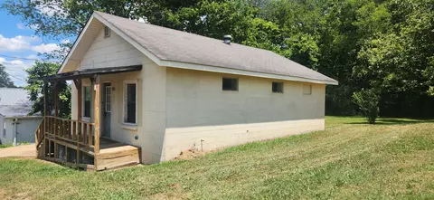 10112 General Ave, Centerville, TN 37033 photo 2