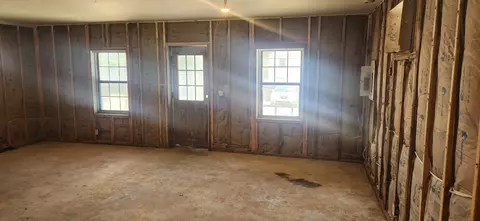 10112 General Ave, Centerville, TN 37033 photo 9