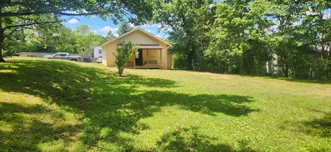 10112 General Ave, Centerville, TN 37033 photo 3