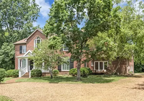 108 Chapelwood Ln, Franklin, TN 37069