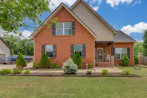931 Winding Branch Dr, Christiana, TN 37037