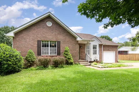 201 Cave Rd, Clarksville, TN 37043