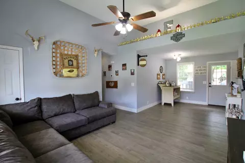 120 Greystone Dr, Springfield, TN 37172 photo 3