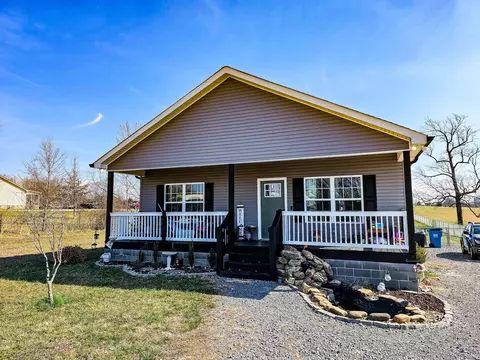 1272 Mike Muncey Rd, Mcminnville, TN 37110