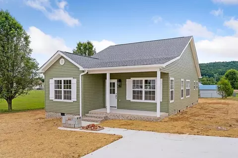 416 Clearwater Sq, Sparta, TN 38583