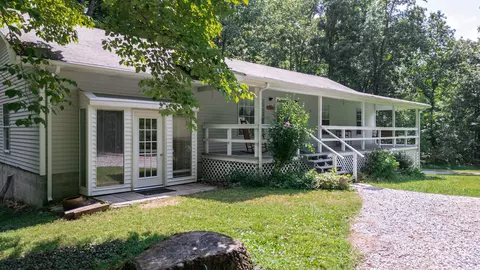 126 Hidden Trl, Dover, TN 37058