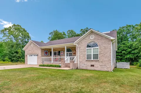 114 Nottingham Dr, Hohenwald, TN 38462