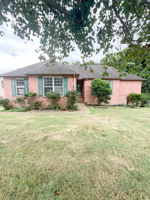 5020 Highlander Dr, Antioch, TN 37013