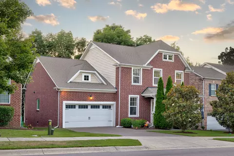 6009 Christmas Dr, Nolensville, TN 37135