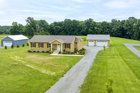 588 Eulia Ln, Westmoreland, TN 37186