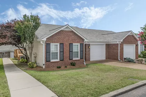 437 Siena Dr, Nashville, TN 37205