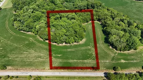 3 Craig Bridge Rd, Williamsport, TN 38487