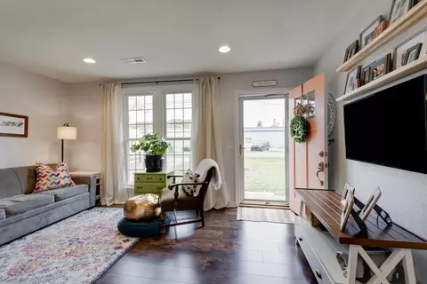1013 Slaters Creek Rd, Goodlettsville, TN 37072