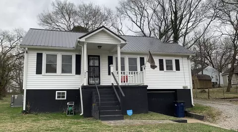 1805 Morningside Ave, Columbia, TN 38401