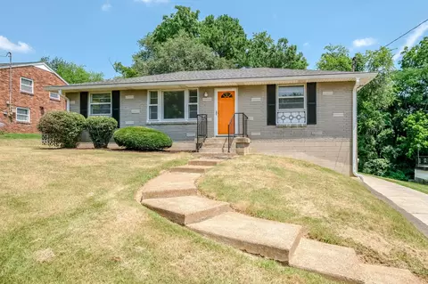 210 Lucky Dr, Nashville, TN 37211