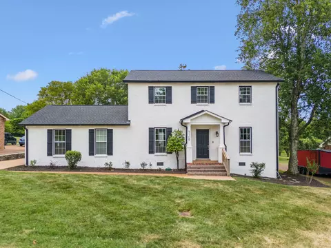 5109 Roxborough Dr, Hermitage, TN 37076